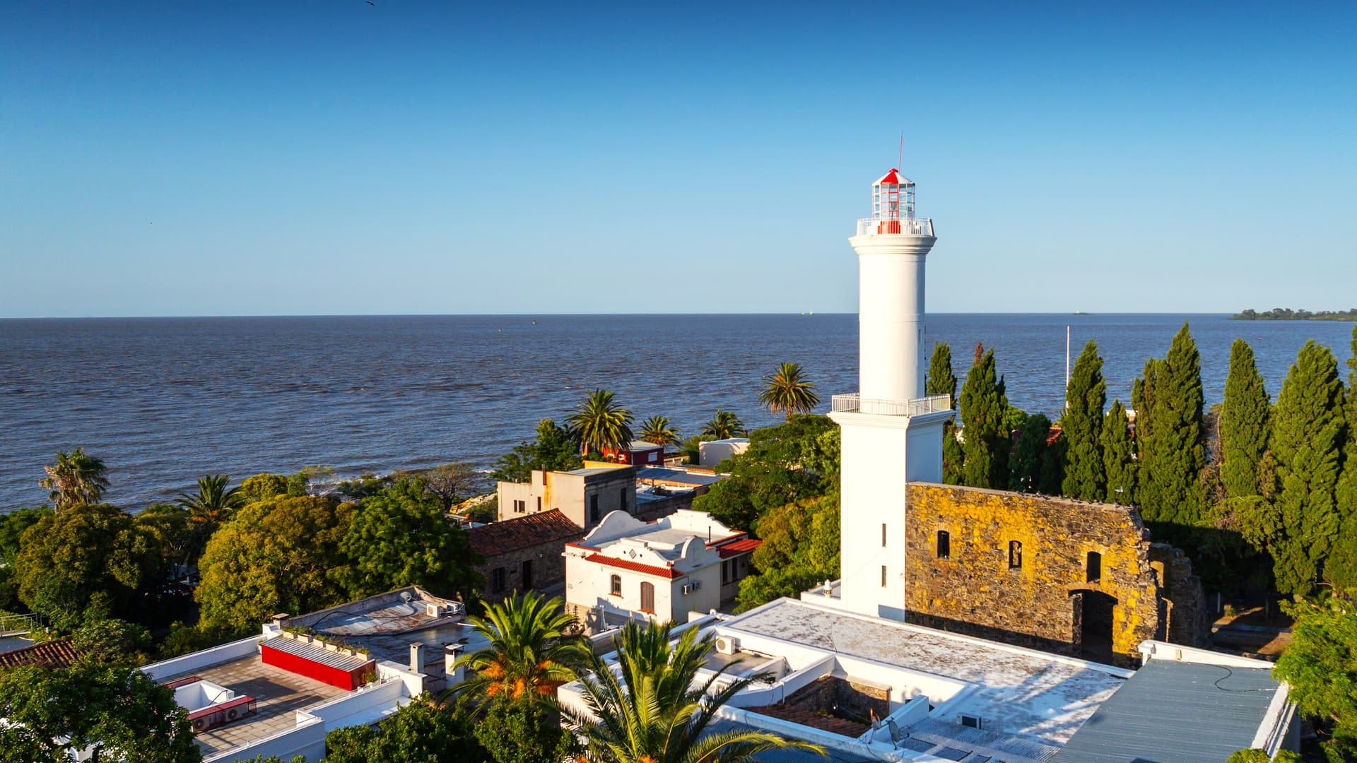 Colonia y el Rio de la Plata